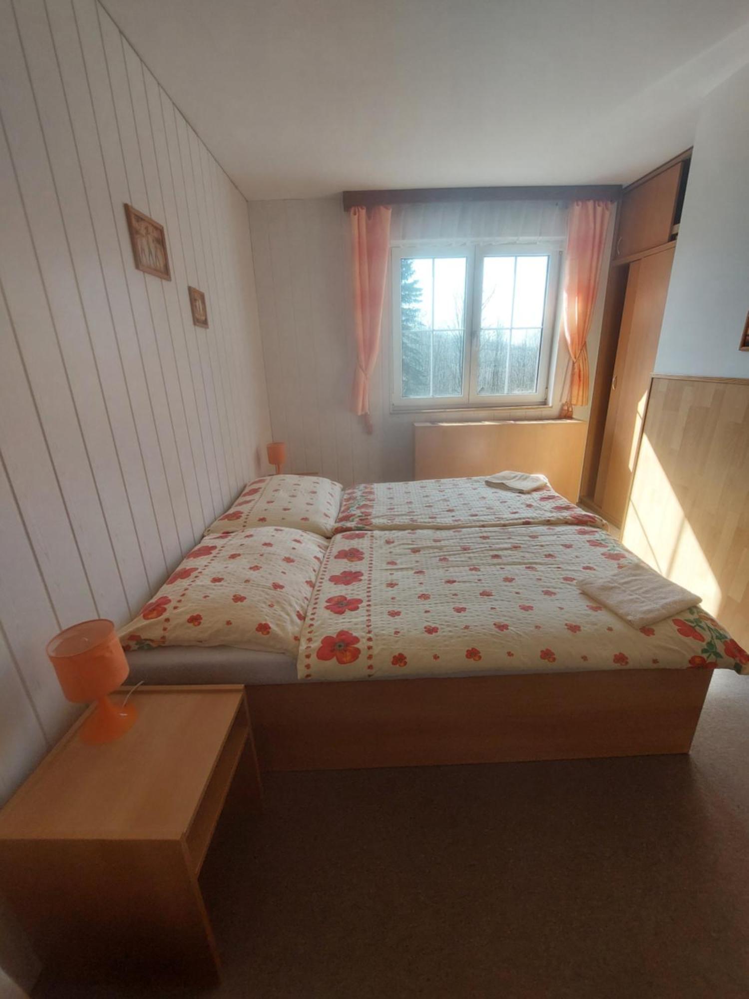 Monte Lope Hotel Bystrice pod Lopenikem Ngoại thất bức ảnh